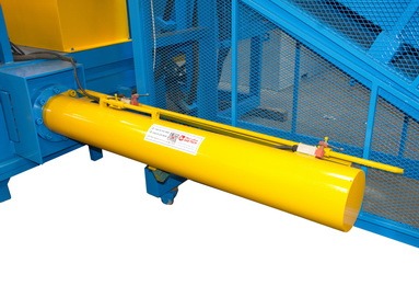 Main hydraulic cylinder